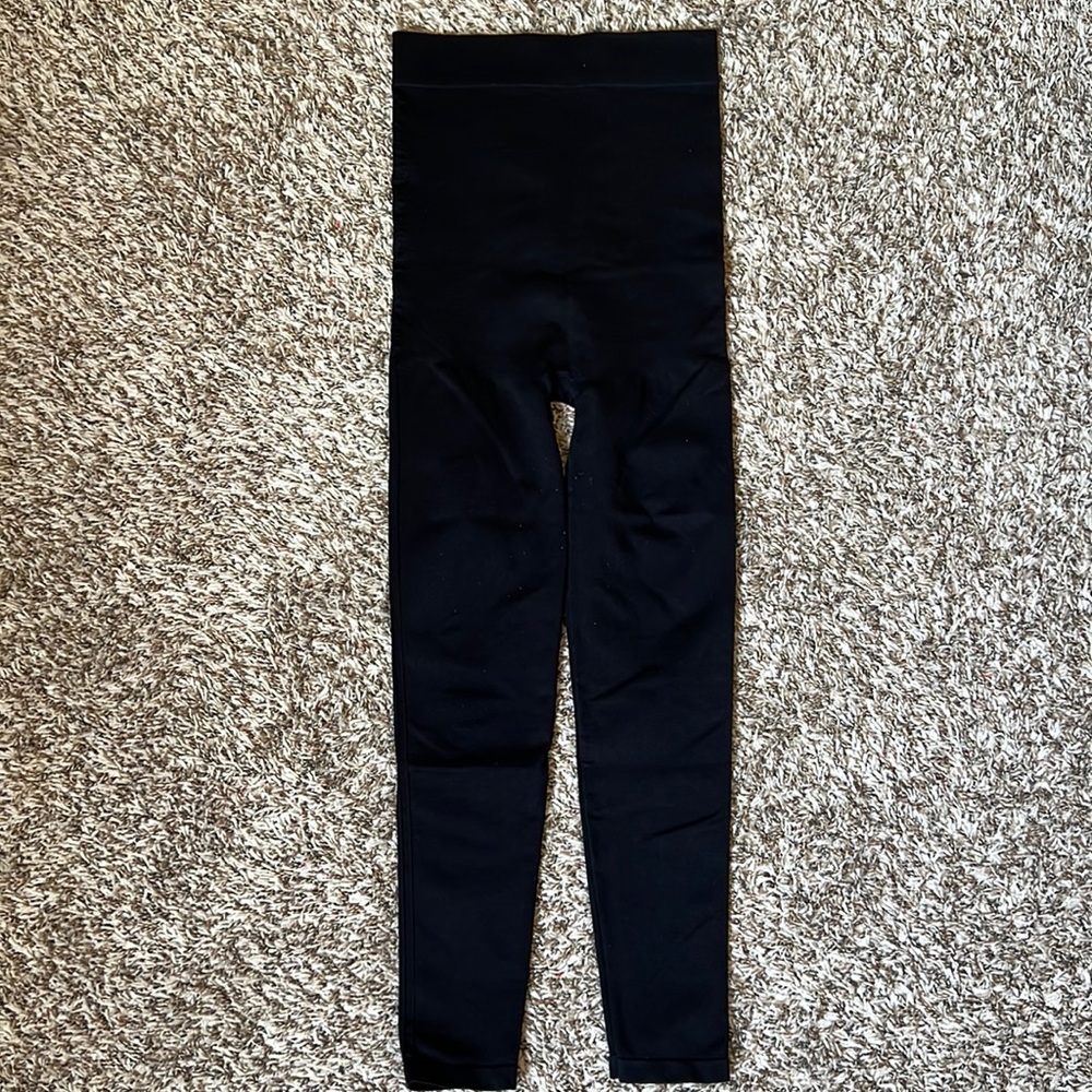 Medium Black BLANQI Everyday Highwaist Postpartum Leggings